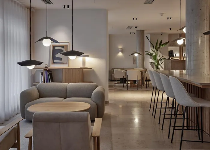 Adelante Boutique Hotel